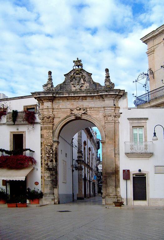 马丁纳弗兰卡Archetto Bianco住宿加早餐旅馆 外观 照片